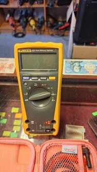 FLUKE 177 DIGITÁLNÍ MULTIMETR