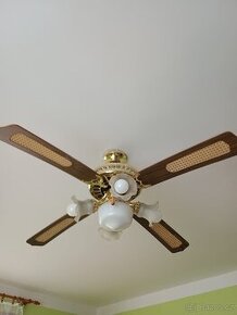 Stropní lustr s ventilátorem