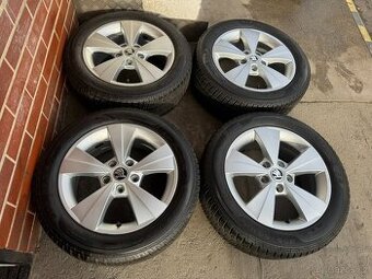 Alu 16" 5x112 škoda VELORUM zimní 70% O3, Pěkné