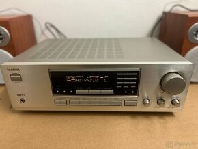 ONKYO RECEIVER TX-8211