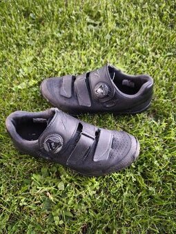 MTB tretry Shimano SH-ME400 vel. 38