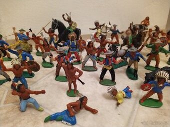 Retro figurky indiánů a kovbojů