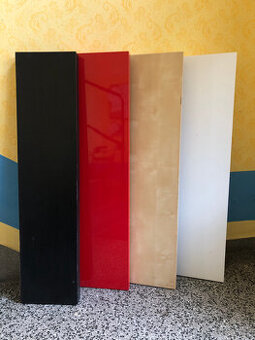 Police se skrytými závěsy IKEA Lack 110 x 26 cm více barev