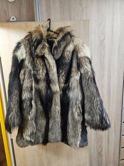 Pravý liščí kožich ČSSR, Kožiarske závody Liptovský Mikulá