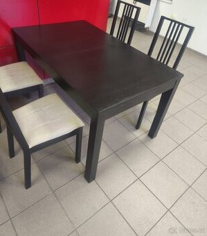 Jídelní stůl+ 4 židle - VÝBORNÝ STAV, IKEA