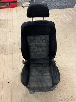 VW Passat B5, B5,5, přední sedačky