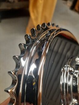 Rozeta Jawa Pérák 160 mm. Nový věnec, nový chrom