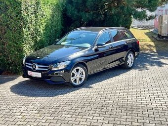 Mercedes-Benz Třídy C180 7G-Tronic / NAVI / 2015