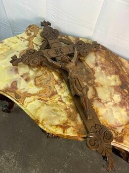 Dřevěný kříž / krucifix (135043)