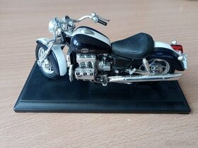 modely motockylů,honda, Munch,auto porsche