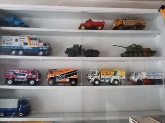 Modely 1:43 a díly Dea 1:8