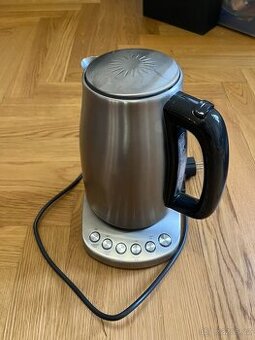 Rychlovarná konvice Sencor SWK 1796SS - v záruce