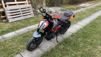 KTM Duke 390
