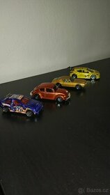 4x auto Volkswagen, Renault, Pontiac, Rally auto