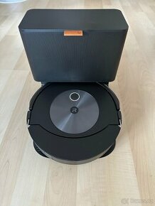 iRobot Roomba Combo J7+ s mopem