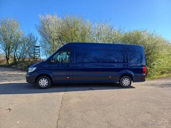 VW Crafter, 2,0 Tdi, 1 majitel - pěkný stav - nová cena