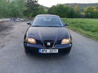 Seat Ibiza plně pojízdná funkční klima plně pojízdná