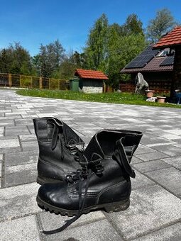 vojenské boty kanady