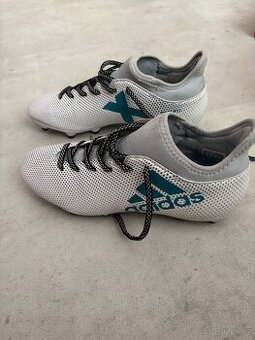 Bílé kopačky Adidas