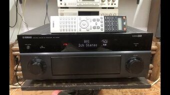 YAMAHA RX V 1067