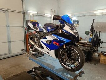 GSX-R 1000 K6