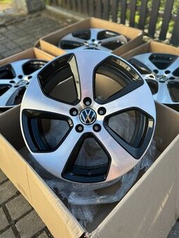 ORIGINÁL Alu Volkswagen AUSTIN R18, 5x112 - ZÁNOVNÍ