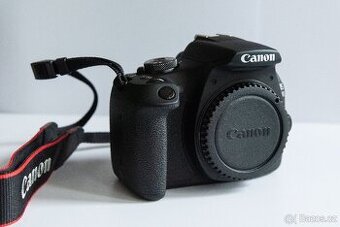 Canon EOS 2000D + objektiv 18–55mm – skvělý stav