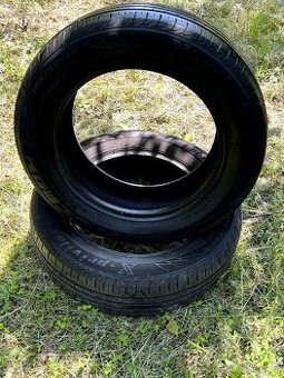 Letni dvě pneu 205/60 R16 Tracmax, 7,4 mm