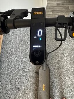 Ninebot KickScooter MAX G30 (by Segway)