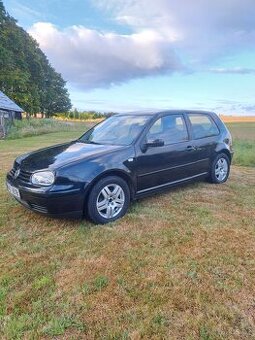 VW Golf 4- 1.6 sr 74 kw 1999