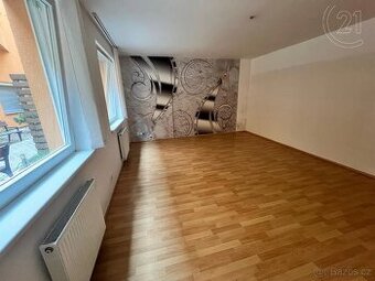 Pronájem bytu 1+kk 40 m² Slévačská, Praha - Hloubětín