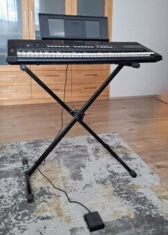 Yamaha E433