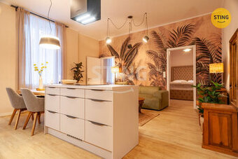 Prodej luxusního bytu 3KK v centru města, 131555