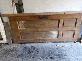 Prodám staré dřevěné dveře pravé