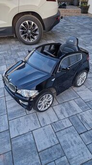Dětské elektrické auto BMW X6