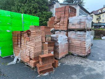 Cihly, bloky, příčky, překlady