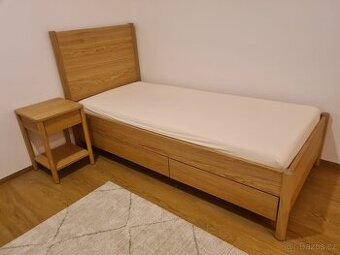 2ks Dubové postele 90x200 s nočními stolky Ikea Tonstad