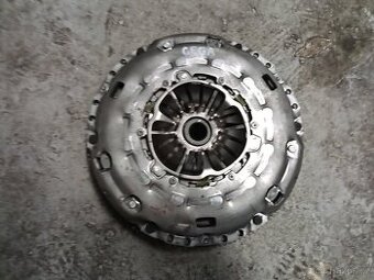 Škoda Octavia 2 RS kompletní dvouhmotnostní spojka LUK