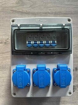 Zásuvková skříň 5x230V 5xB16/1