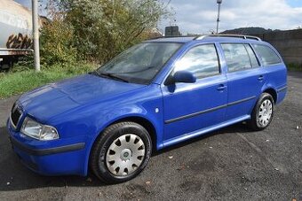Škoda Octavia 1,6 MPi TOUR PO SERVISU,SUPER STAV