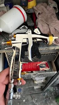 Japonská stříkací pistole Meiji F-410 1.4 RP