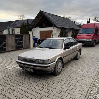Toyota Camry 2.0 Turbo Diesel (1987)