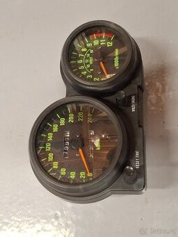 Kawasaki GPZ 1100 Unitrak díly