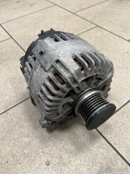 Alternátor VW Škoda Audi Seat 06F903023P 1.9 2.0tdi 3.6 V6