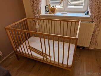 Dětská postýlka 120x60