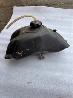 Nádrž Yamaha Raptor 660