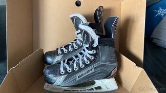 Brusle Bauer Vapor X200