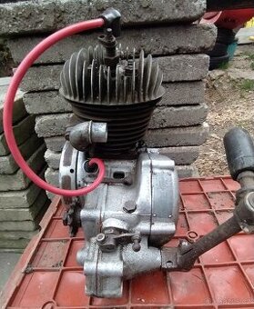 Motor Ilo