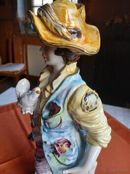 Soška  velká ,chlapec, Itálie - Capodimonte