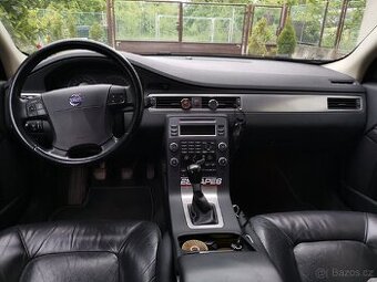 Prodám Volvo V70 2.0i 107kw idividuál lpg Stag - 1